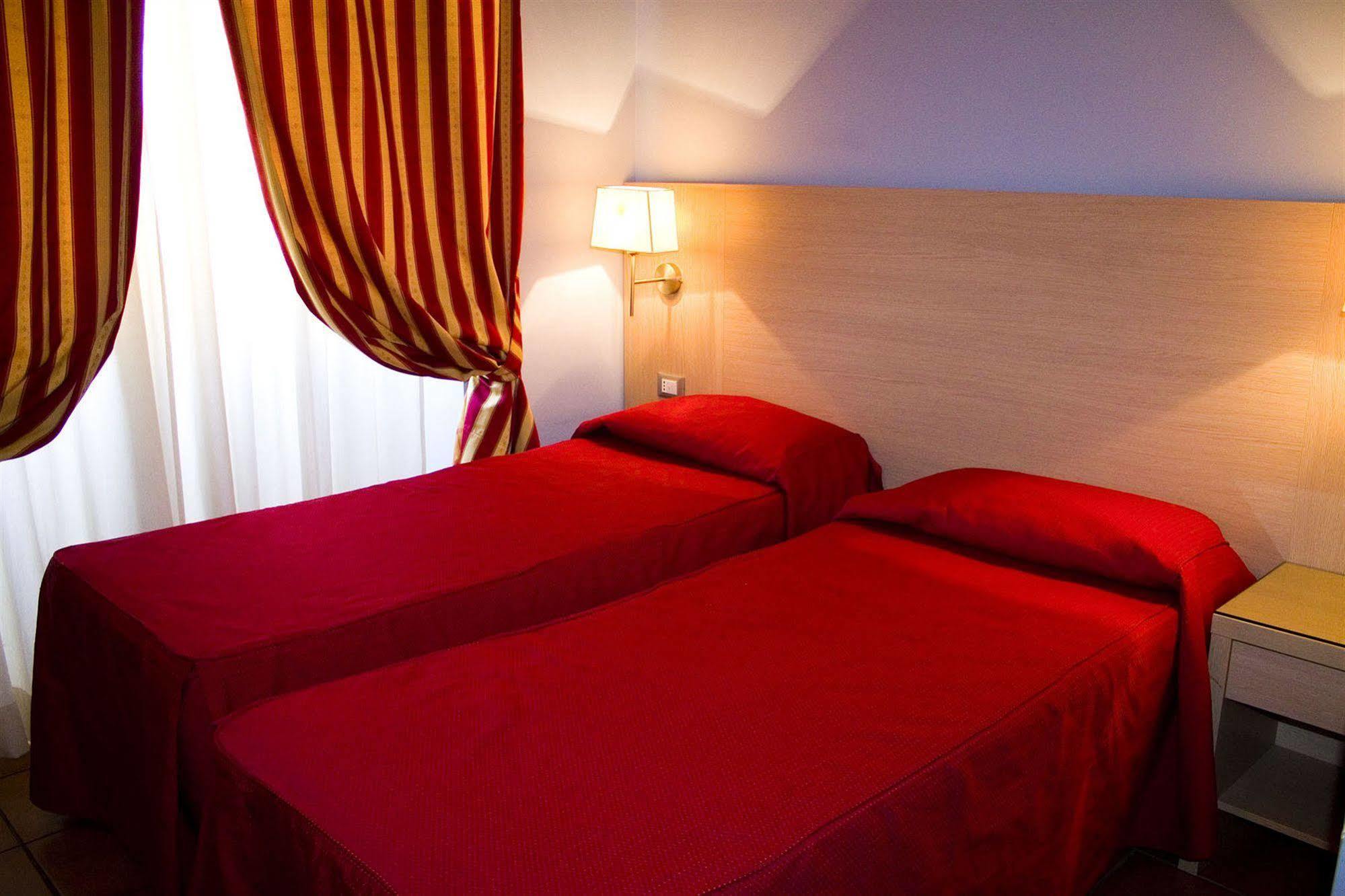 207 Inn Rome Extérieur photo